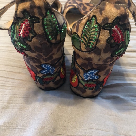 Chunk heels - Picture 2 of 3